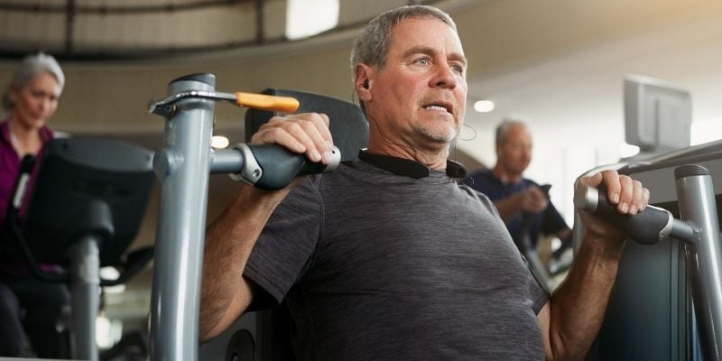 Werknemer sport via bedrijfsfitnessregeling