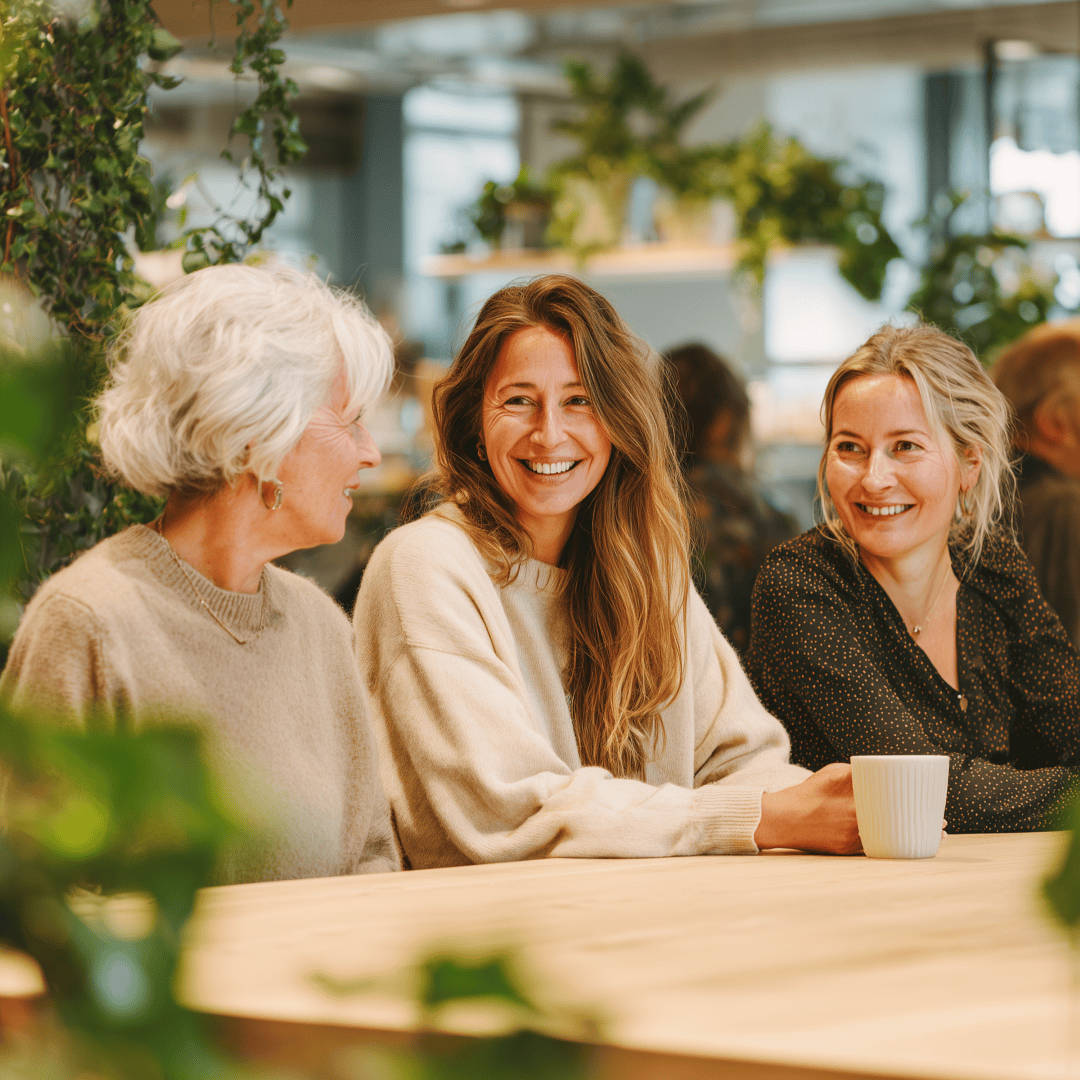 fiscfree_three_Dutch_women_diverse_in_age_and_appearance_1080x1080