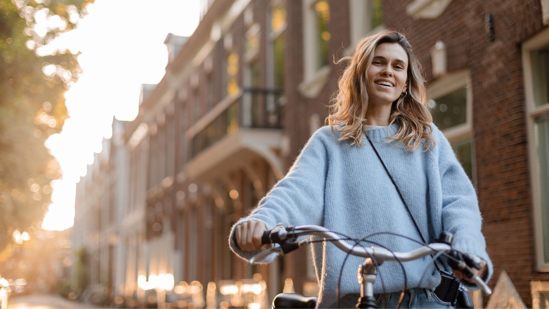 Hero_image_amsterdam_fiets